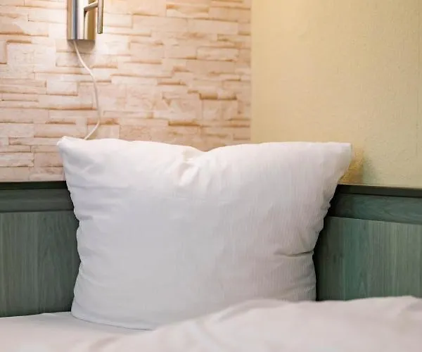 Gaestehaus كورين