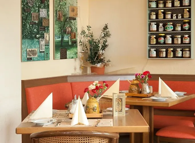 Gaestehaus 3* كورين